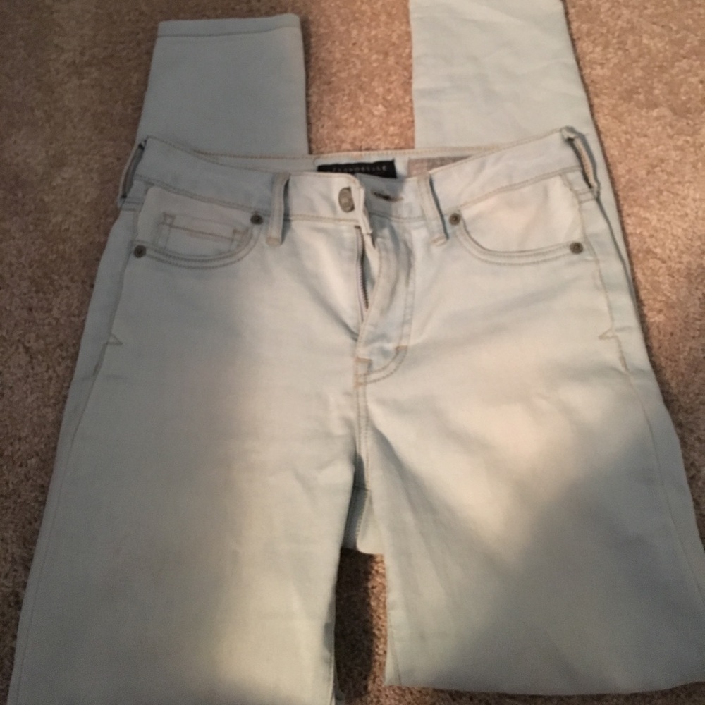 High waisted skinny jeans